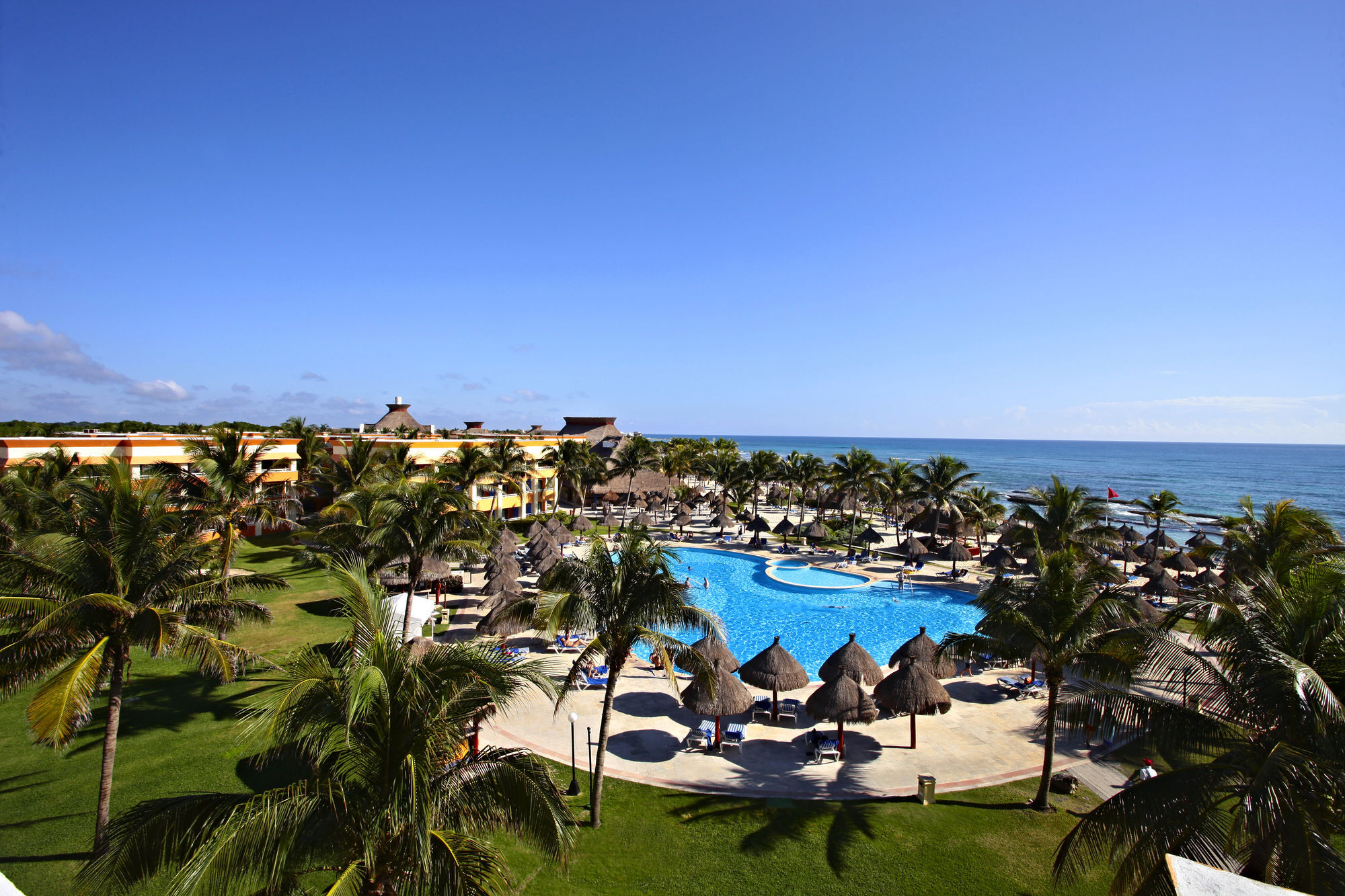 Bahia Principe Vacation Rentals - Quetzal - One-Bedroom Apartments Chacalal Exterior foto